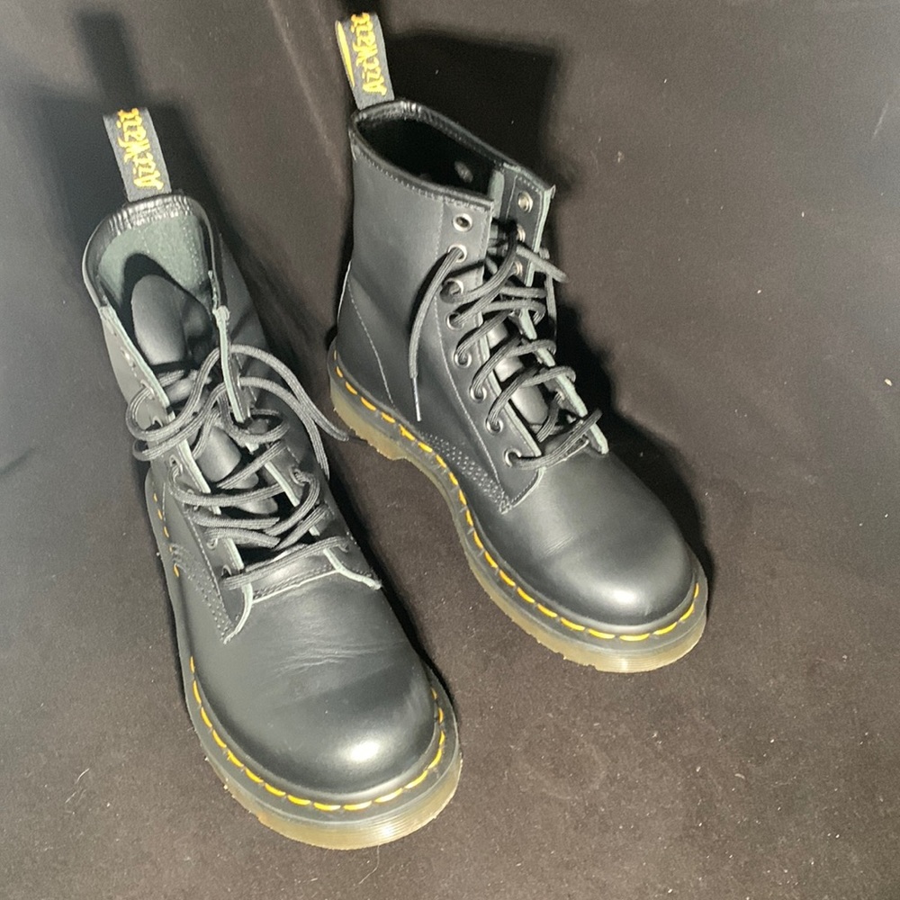 US size 6.  Worn one time.